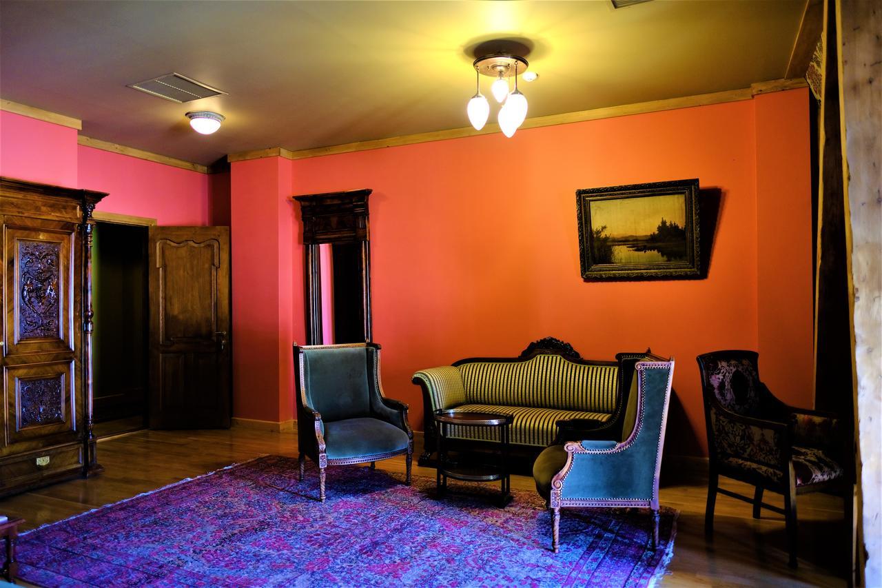 Готель Writers' House Residency Тбілісі Екстер'єр фото
